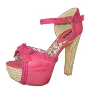 New Fabulous Fuchsia Heels